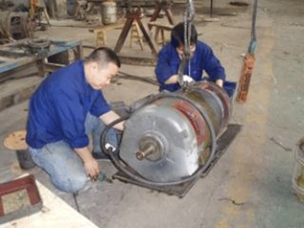 西瑪電機給專(zhuān)業(yè)電機修理工人一些小建議。