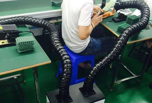 來(lái)看看廠(chǎng)家是如何處理直流電機噪聲的。