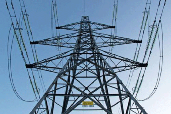 YRKK高壓電機必須承受多大的電壓？